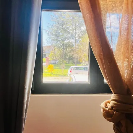 La Casina Di Mara & Ilaria Apartmán LʼAquila